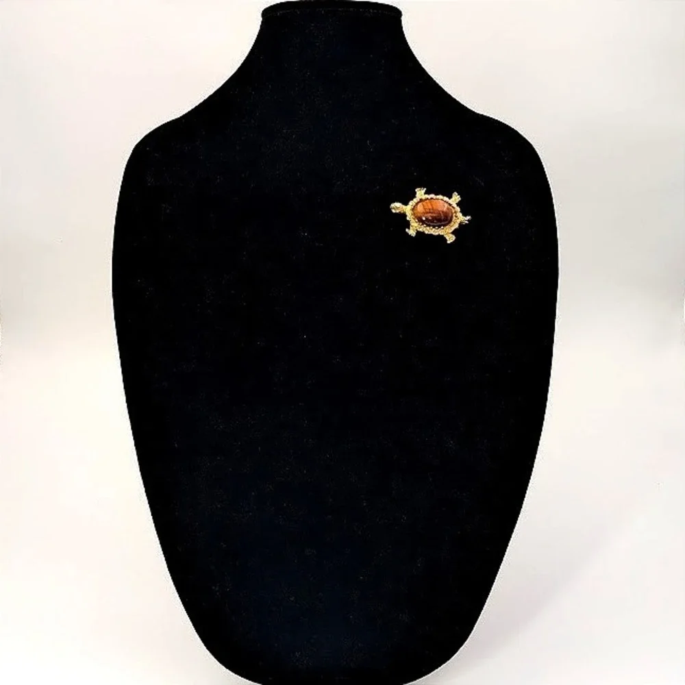 Vintage Gold‎ Tone Turtle Brooch Pin Brown Tortoise Novelty Statement